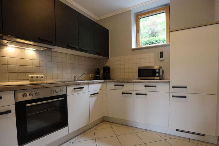 Holiday Flat With Idyllic Garden In Daun Buitenkant foto