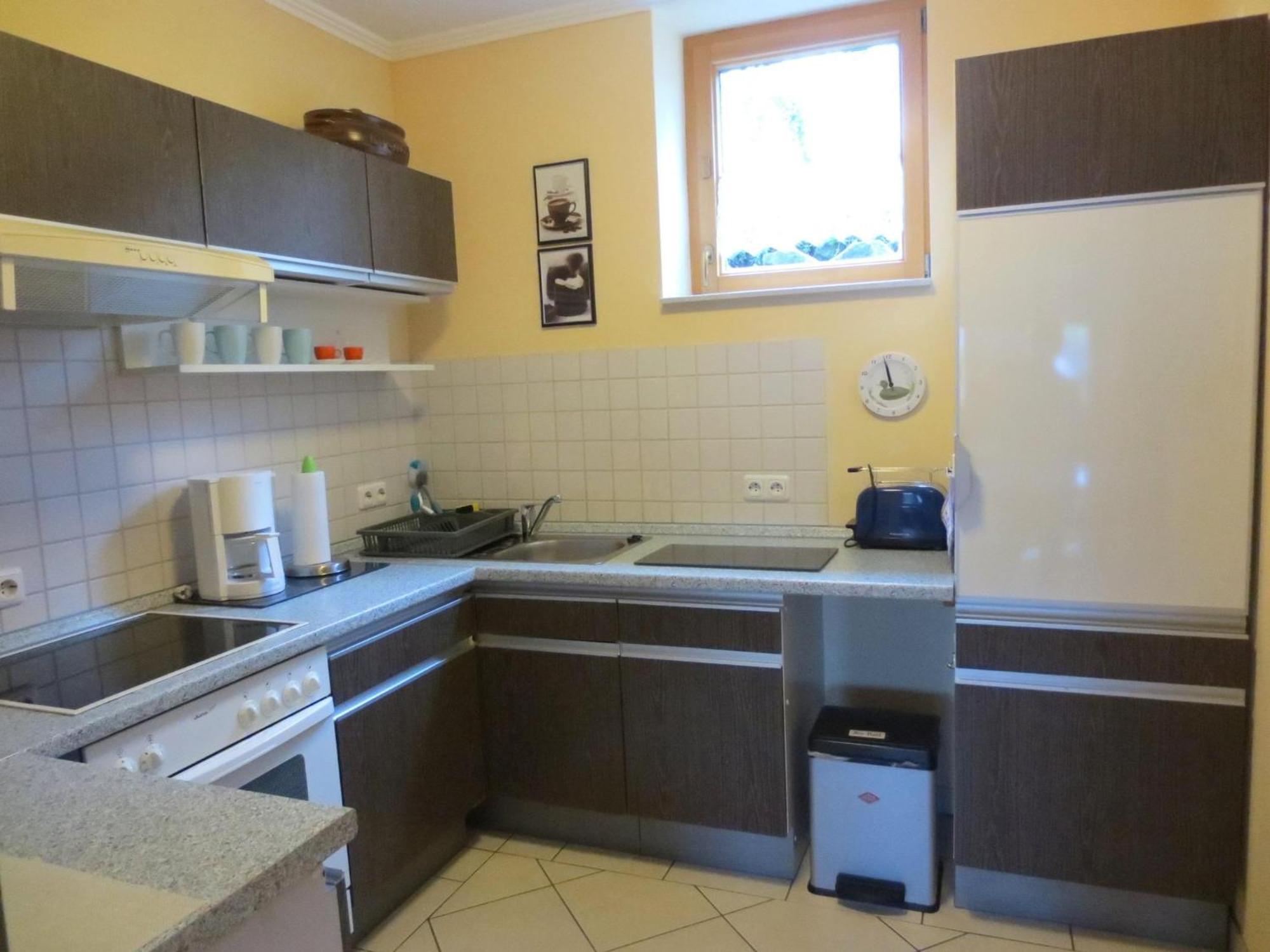 Holiday Flat With Idyllic Garden In Daun Buitenkant foto